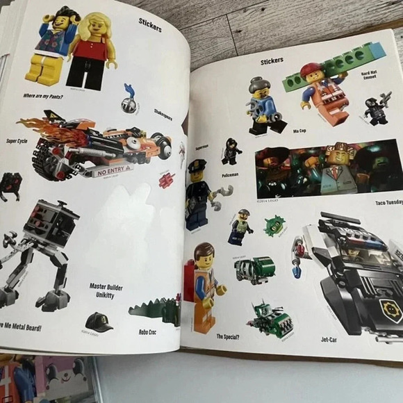 Lot Of 2 Lego Movie Books-Essential Guide-Sticker Book 1/2 Full - Picture 4 of 12